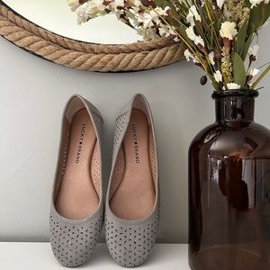 Lucky Brand Ballet Flats Gray Slip Ons Size 6